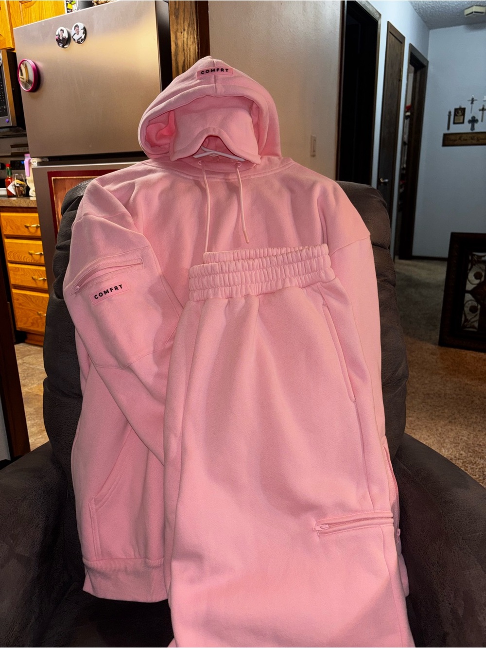 COMFRT Airplane Mode set in Petal Pink